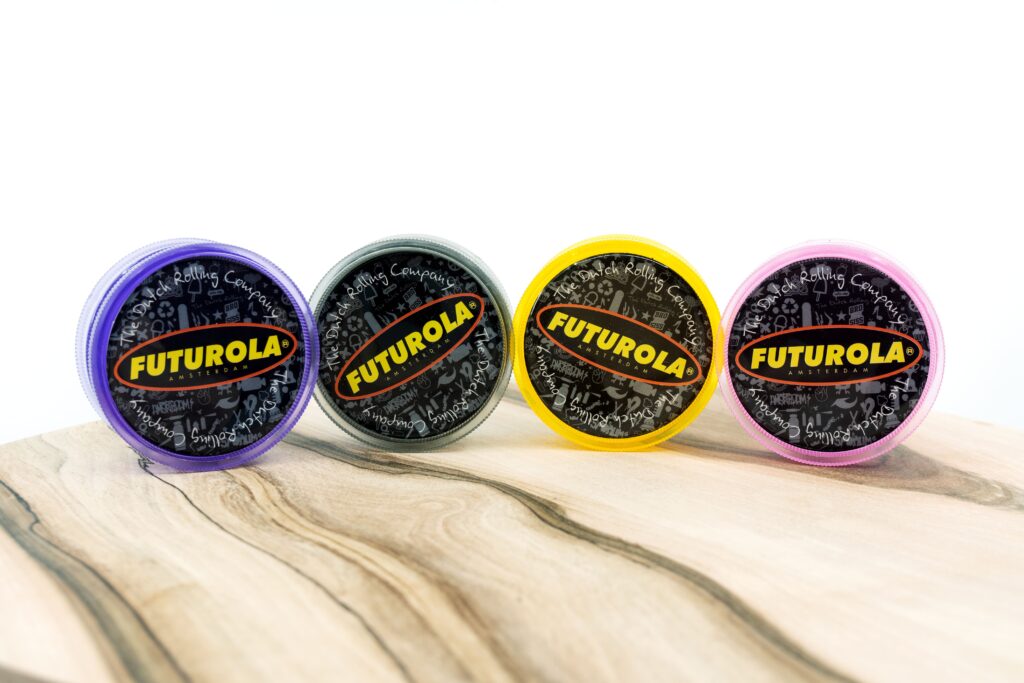 Grinder 4 Farben stehend